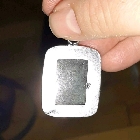 New labradorite gemstone stamped 925 sterling silver overlay pendant - Picture 3 of 5